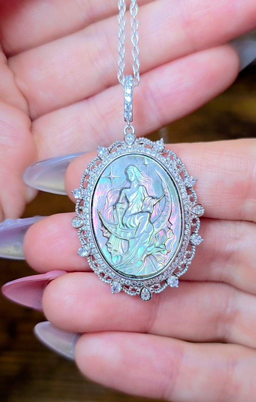 Black Shell Moon Goddess Pendant