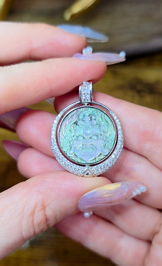 Black Shell Caishen Spinning Pendant