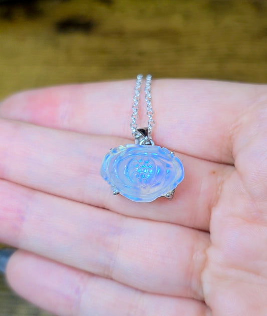 Rainbow Moonstone Flower Pendant D