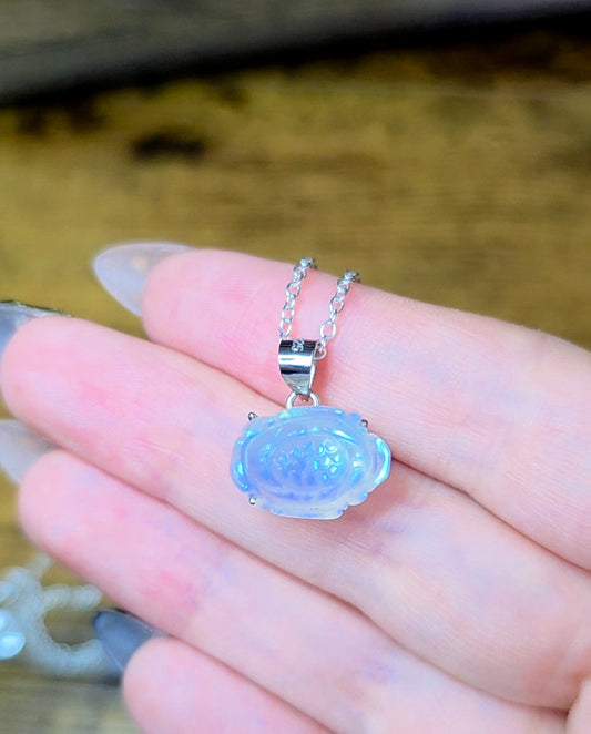 Rainbow Moonstone Flower Pendant E
