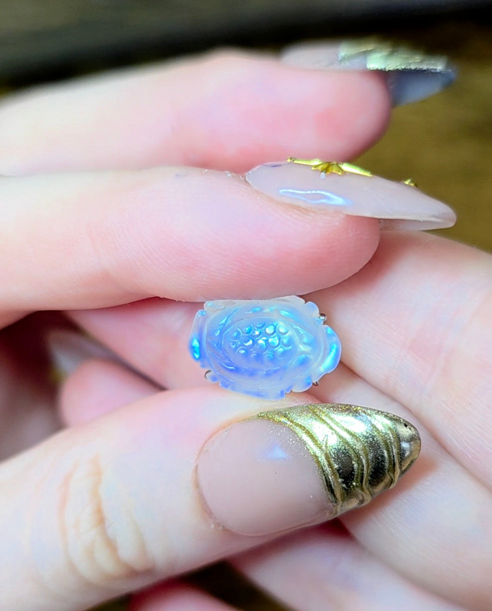 Rainbow Moonstone Flower Pendant E