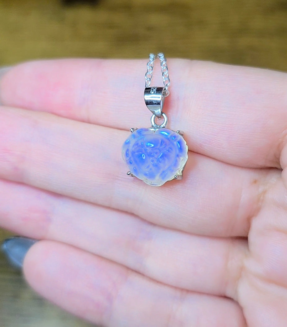 Rainbow Moonstone Flower Pendant F