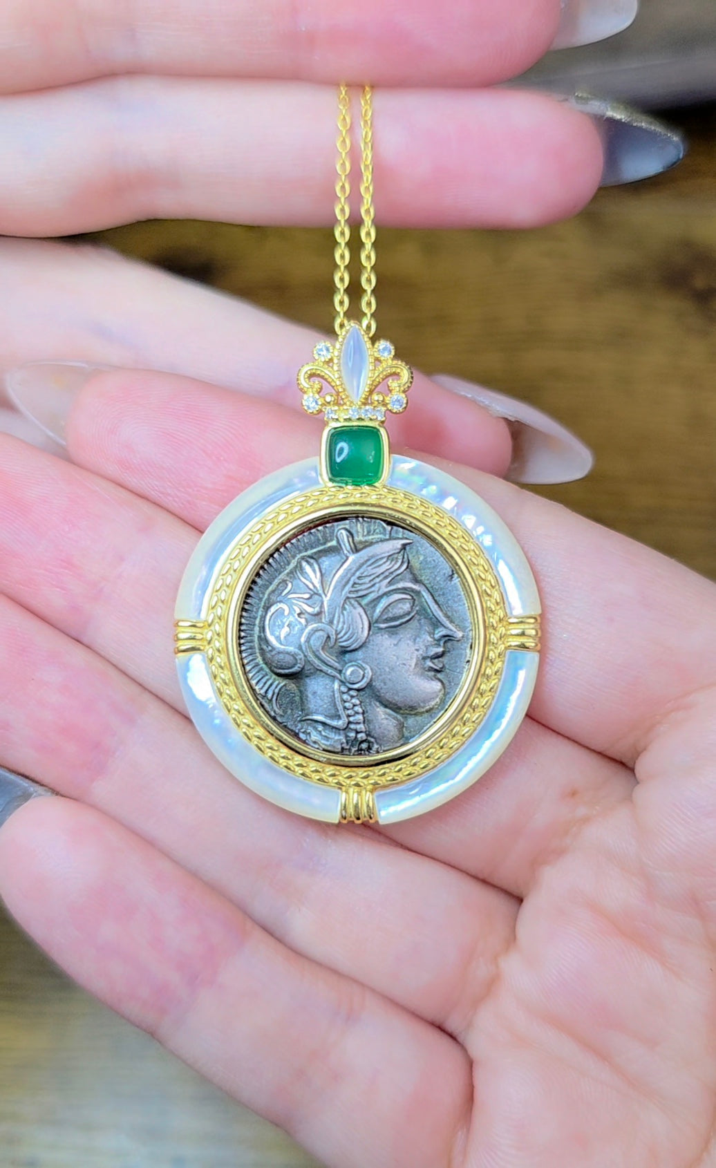 Athena Pendant A