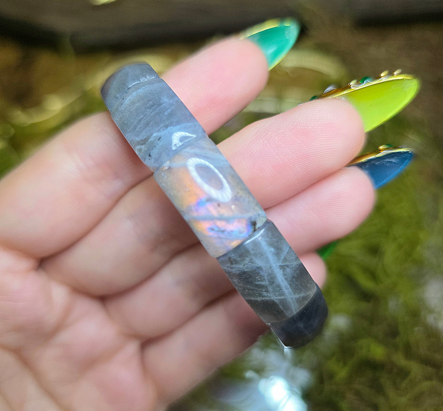 17x11 Labradorite Stretch Bracelet