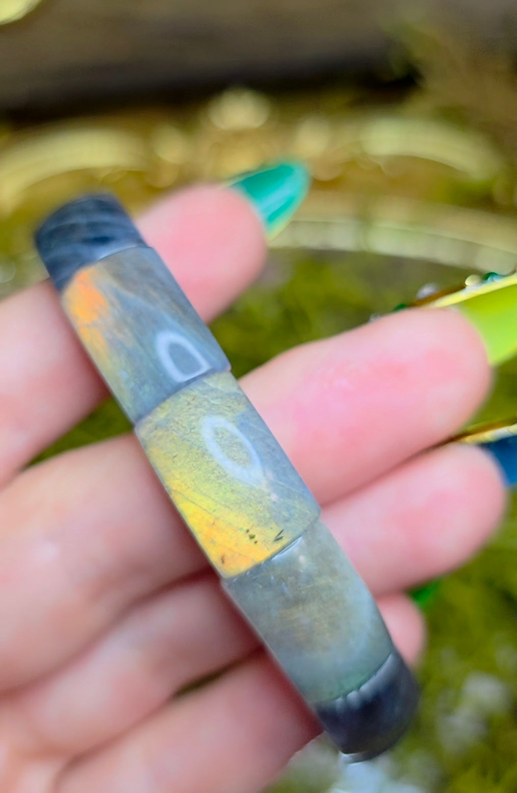 17x11 Labradorite Stretch Bracelet