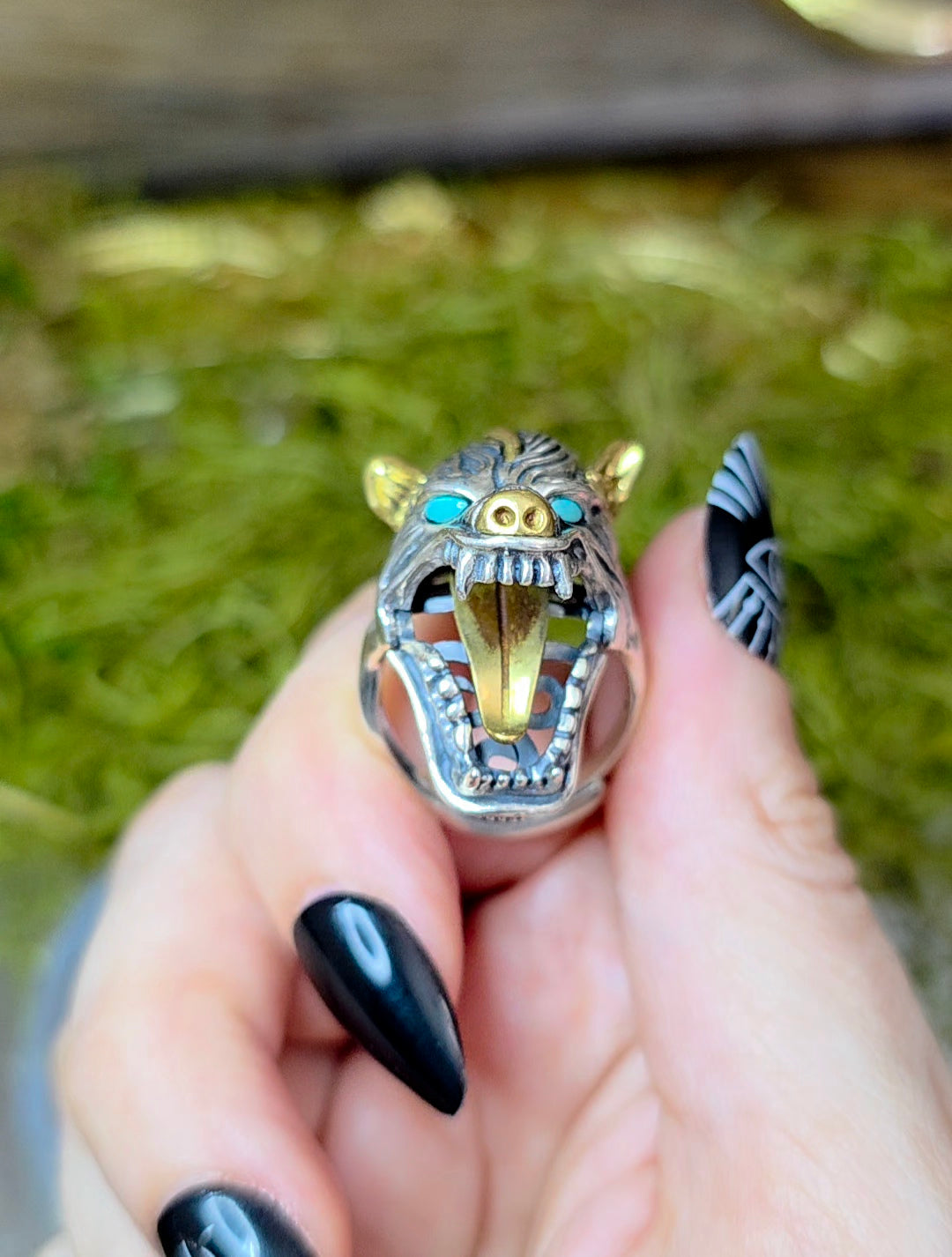 Turquoise-Eyed Werewolf Ring