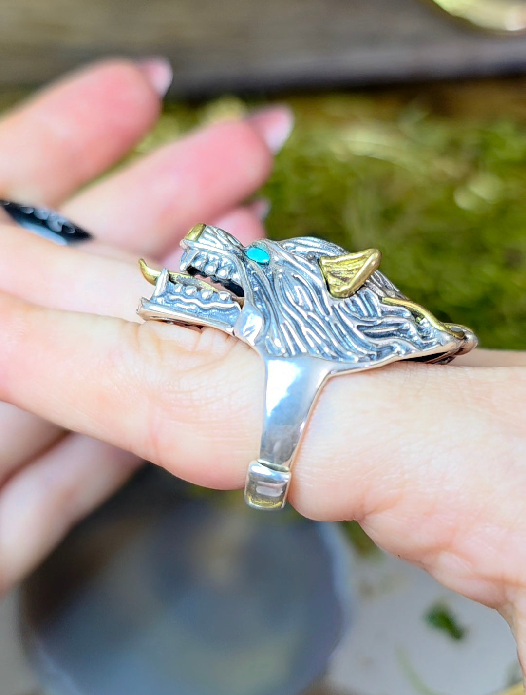 Turquoise-Eyed Werewolf Ring