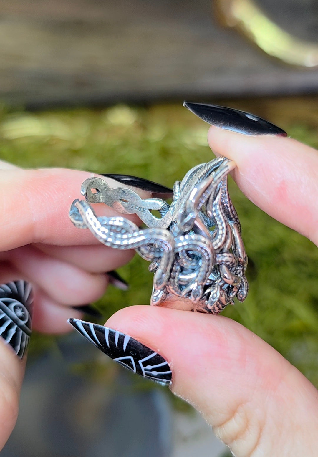 Tanzanite Medusa Ring