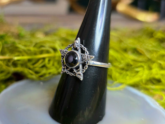 Black Spinel Pentagram Ring