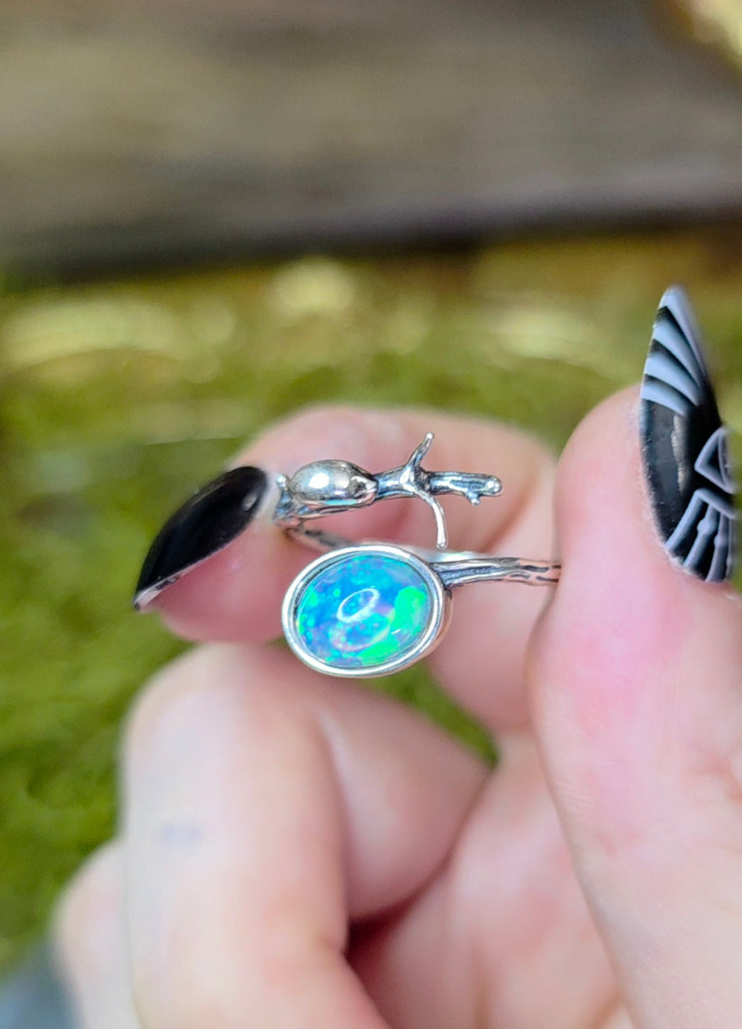 White Star Opal Snail Ring