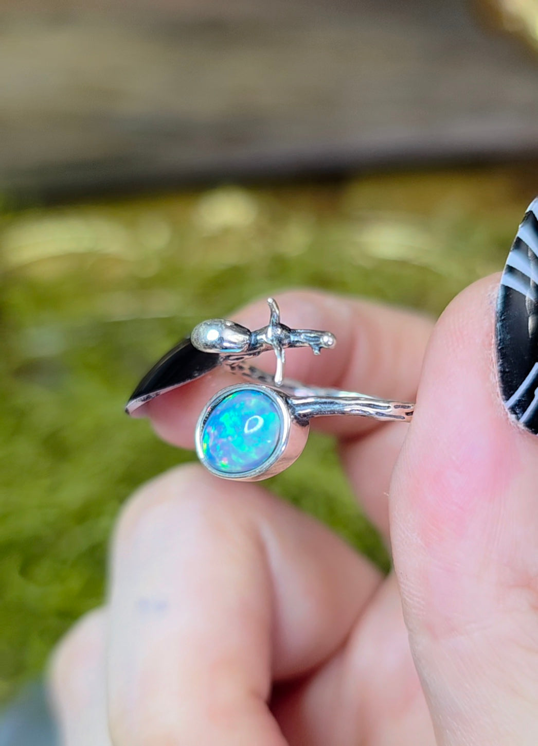 White Star Opal Snail Ring