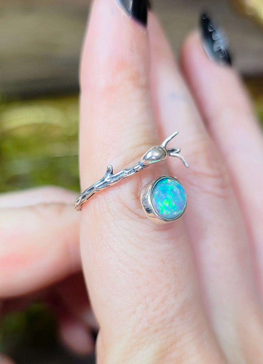 White Star Opal Snail Ring