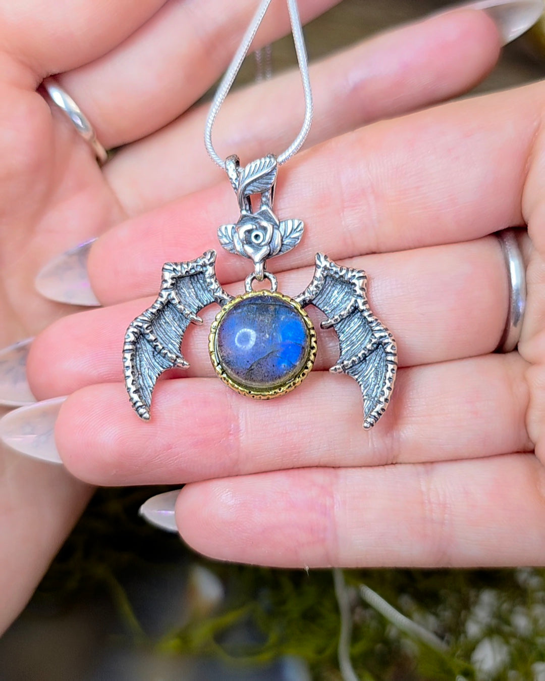 Blue Flash Labradorite  Succubus Pendant