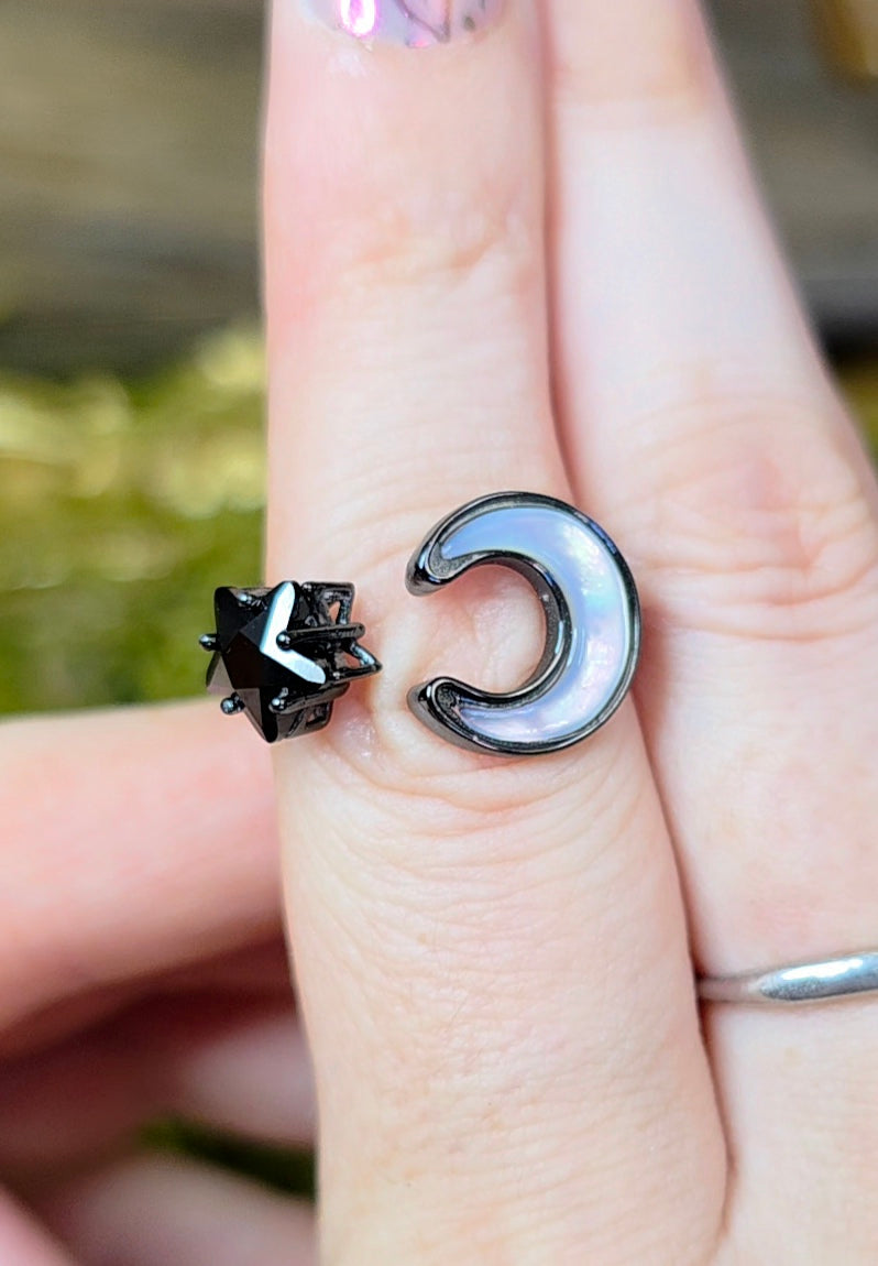 White Shell Moon and Black Spinel Star Ring