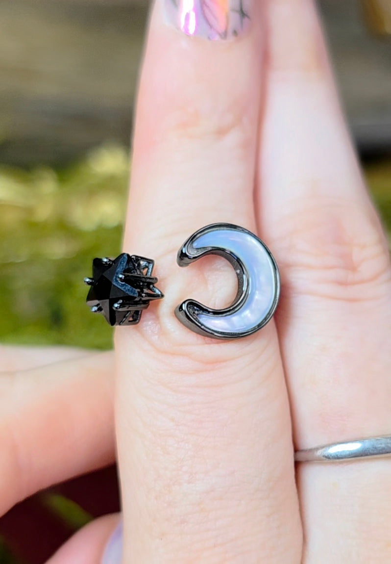 White Shell Moon and Black Spinel Star Ring