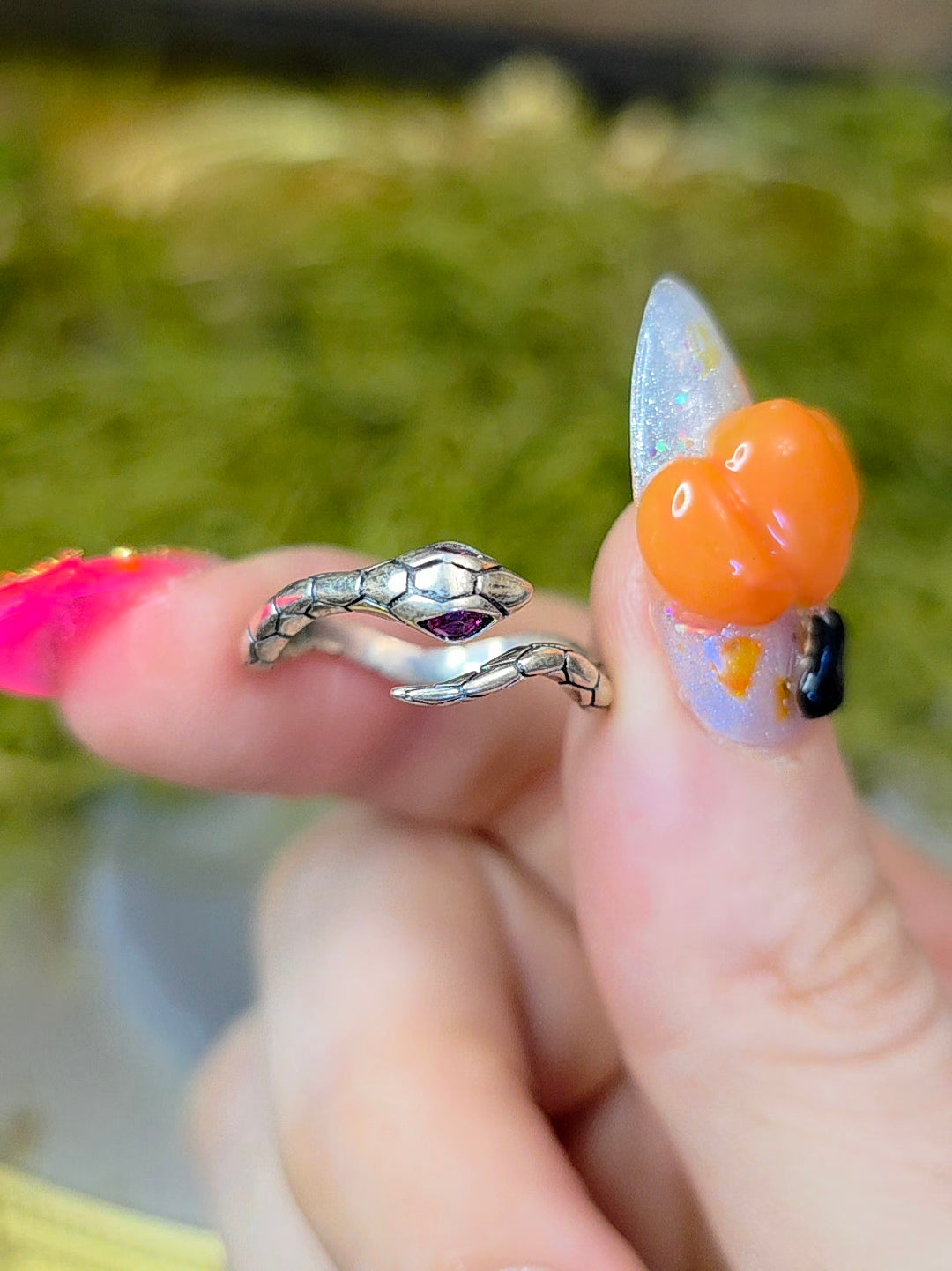 Ruby-Eyed Snake Ring