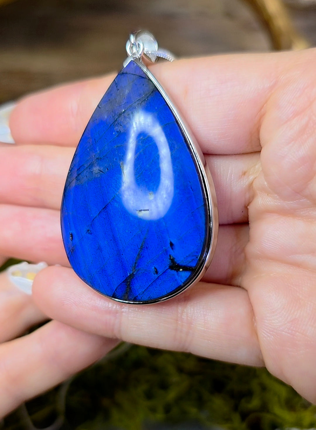 Blue Flash Labradorite Pendant B