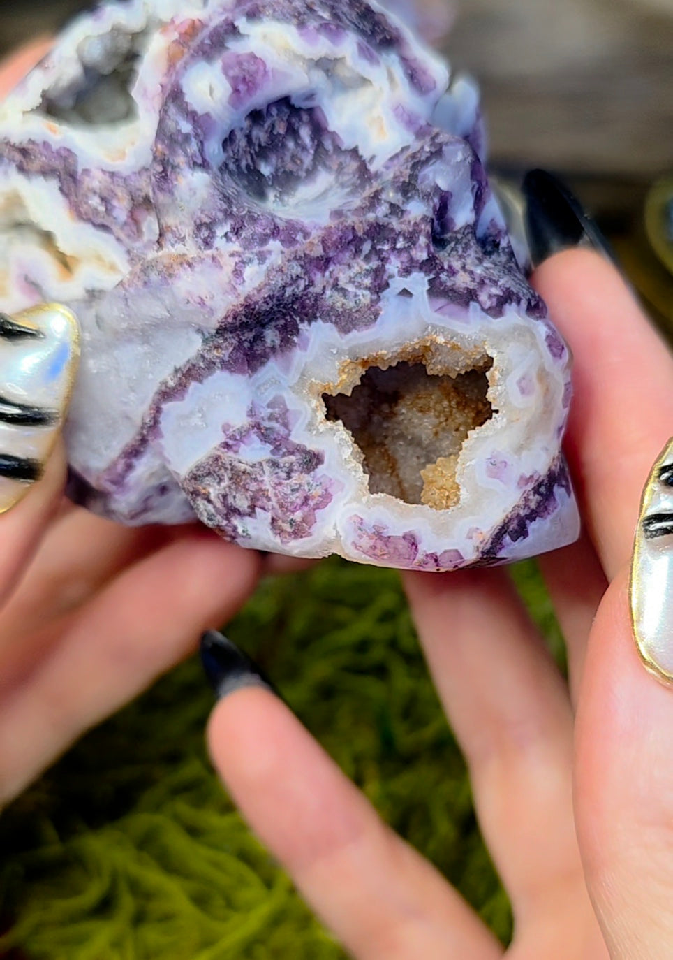 Agate and Quartz Skull B