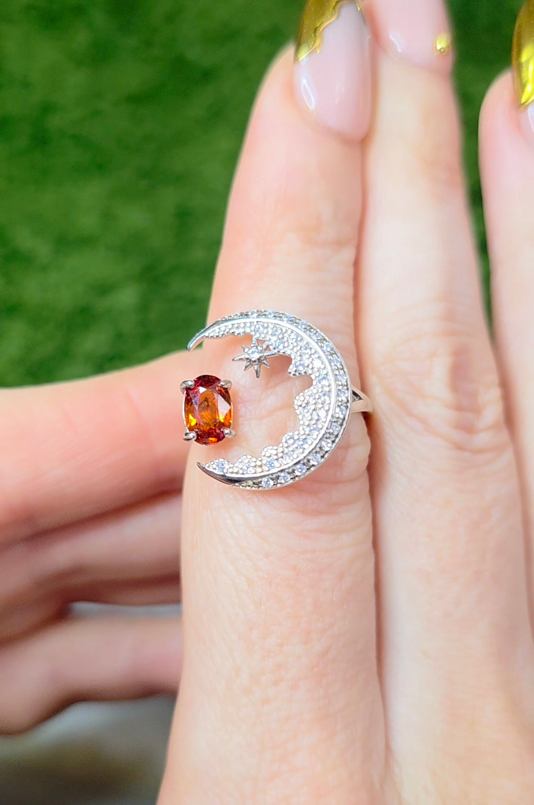 Fanta Garnet Crescent Moon Ring