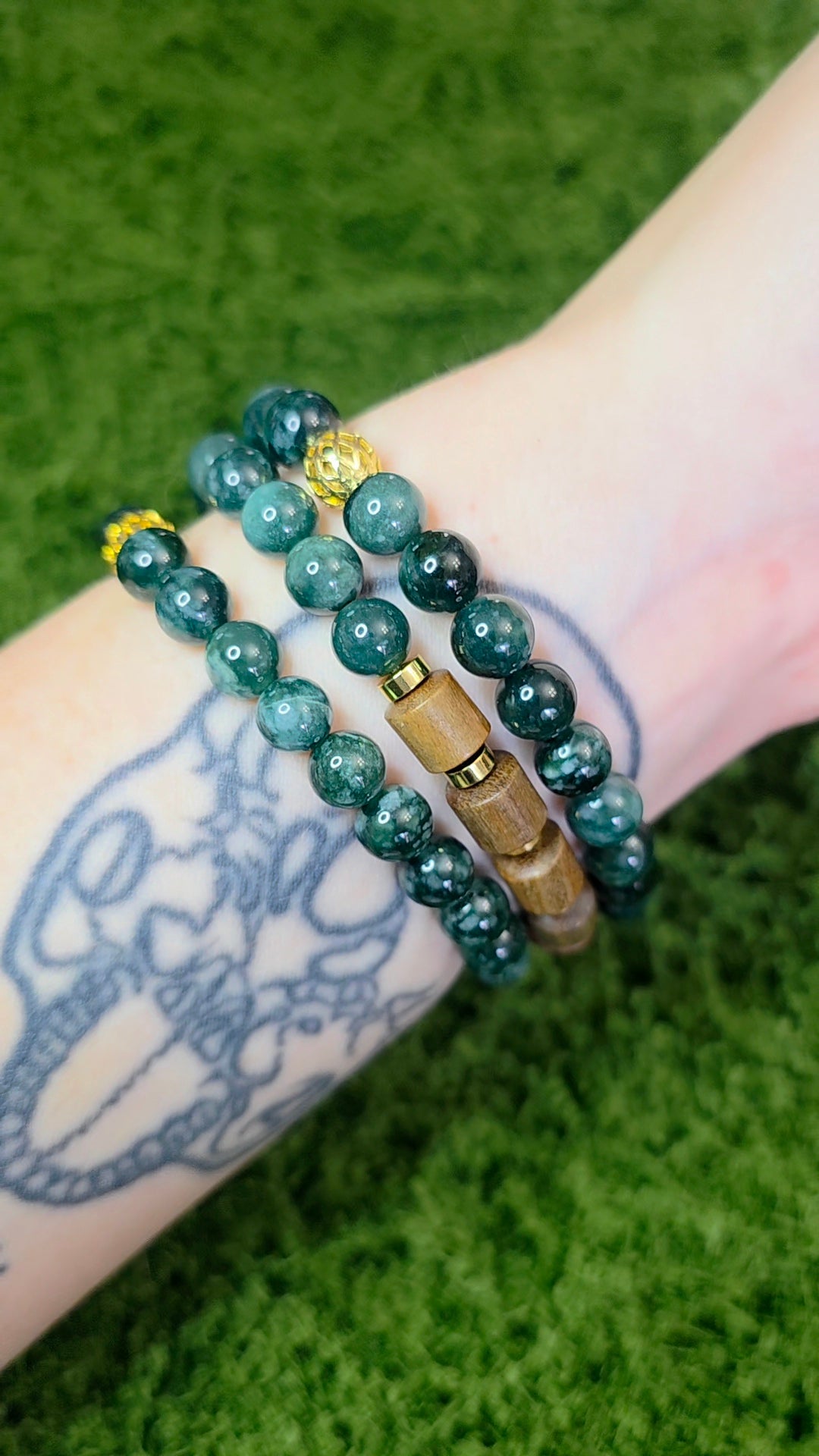 Jadeite and Wood Stretch Bracelet