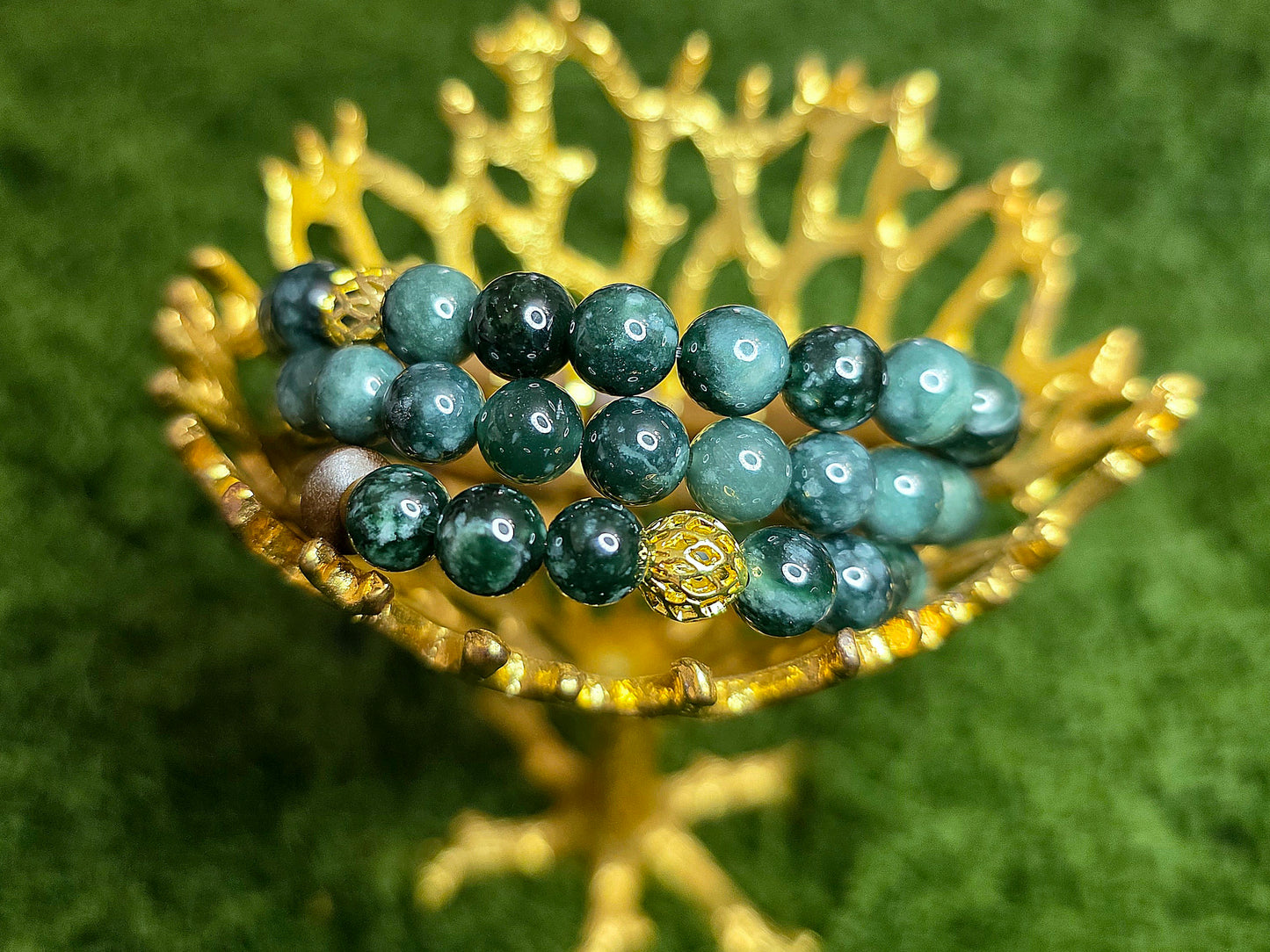 Jadeite and Wood Stretch Bracelet