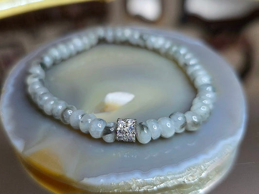 Smokey Jadeite Stretch Bracelet