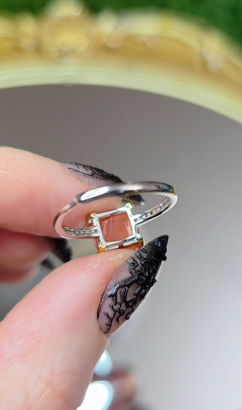 Nanhong Agate Square Ring A