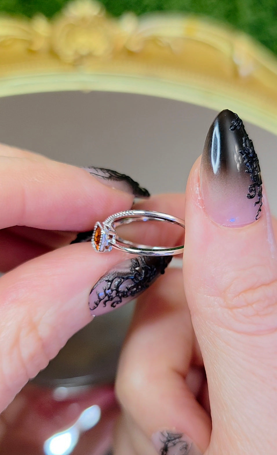 Fanta Garnet Infinity Ring