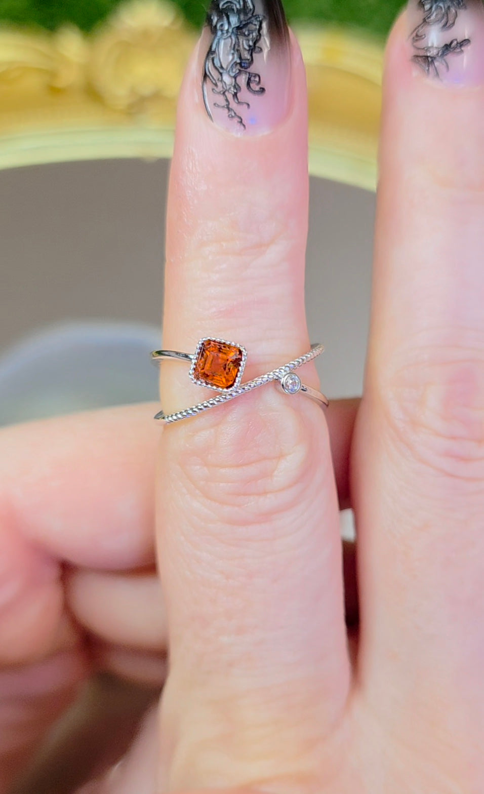 Fanta Garnet Infinity Ring