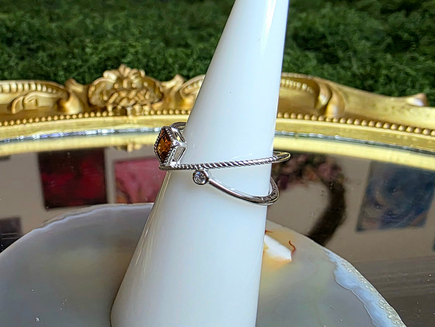 Fanta Garnet Infinity Ring
