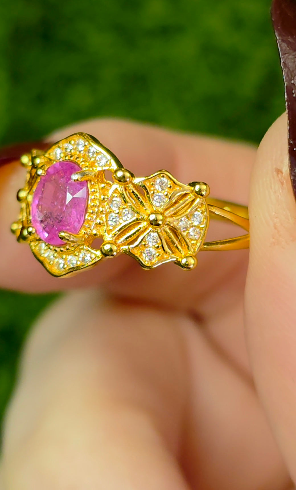 Pink Sapphire Geometric Ring