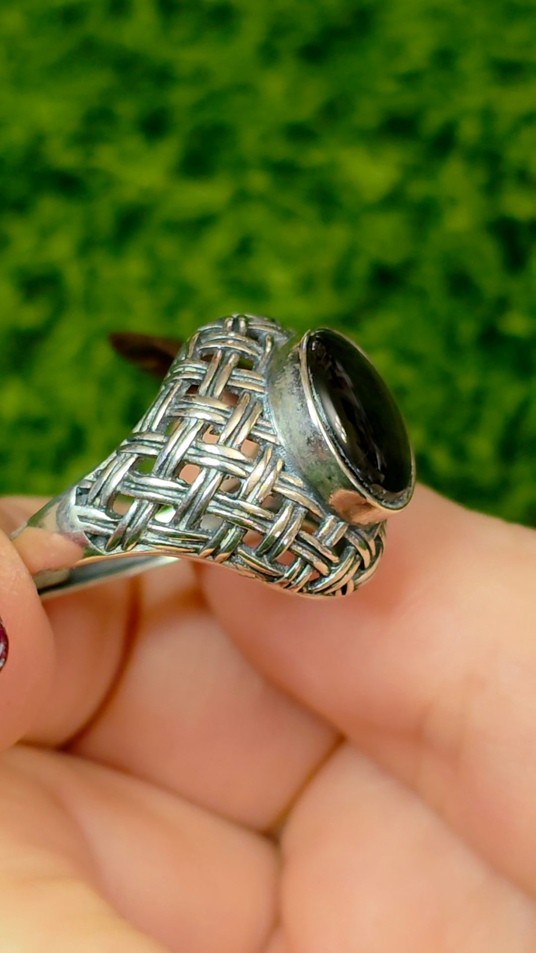 Black Star Sapphire Ring