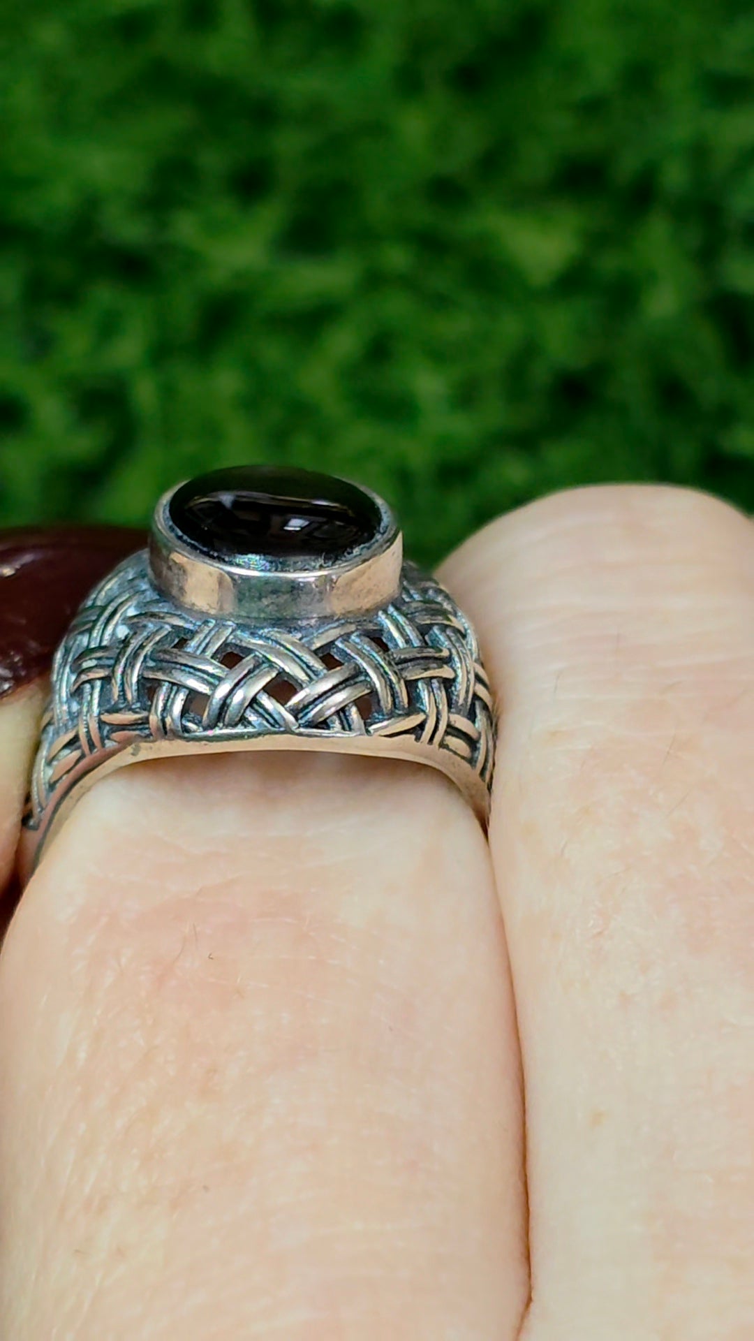Black Star Sapphire Ring