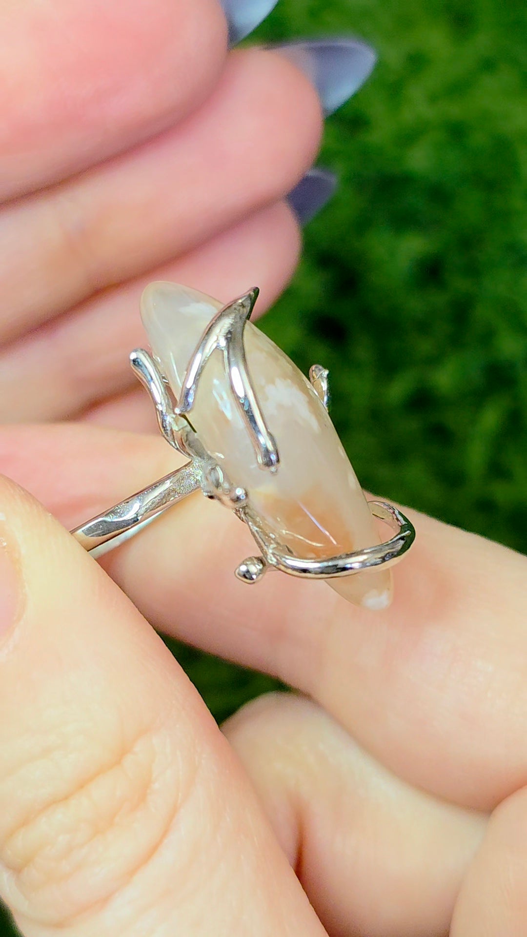Flower Agate Asymmetrical Ring