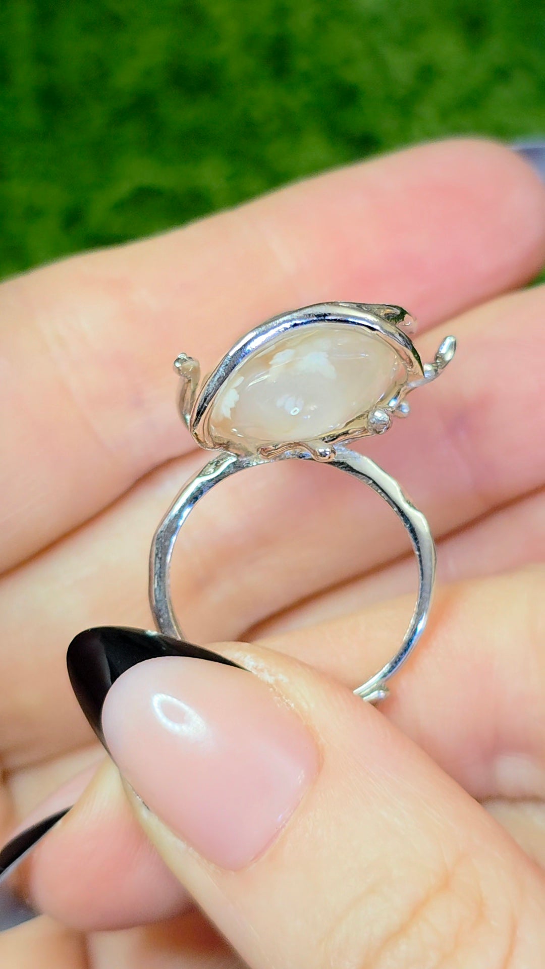 Flower Agate Asymmetrical Ring