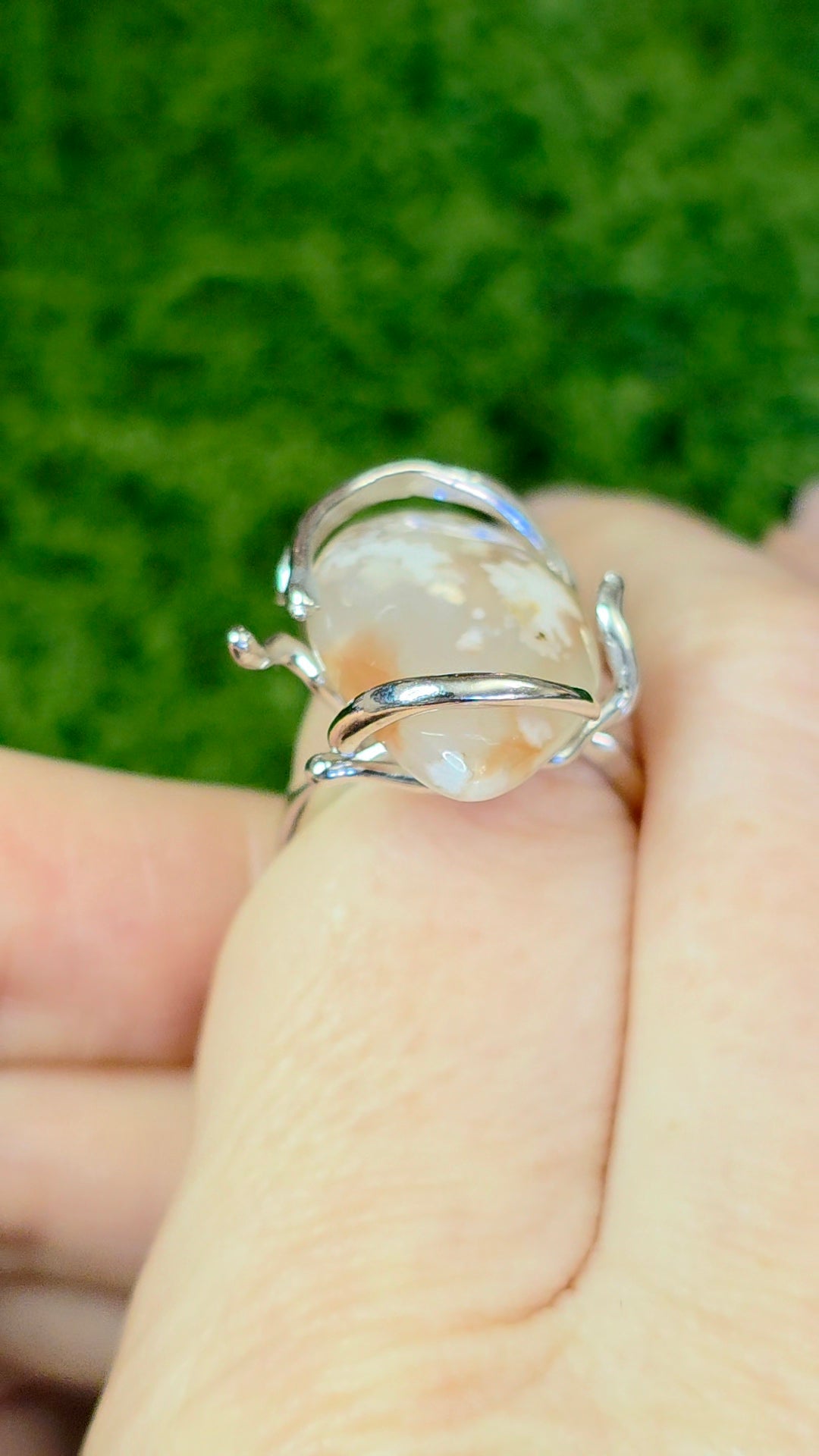 Flower Agate Asymmetrical Ring