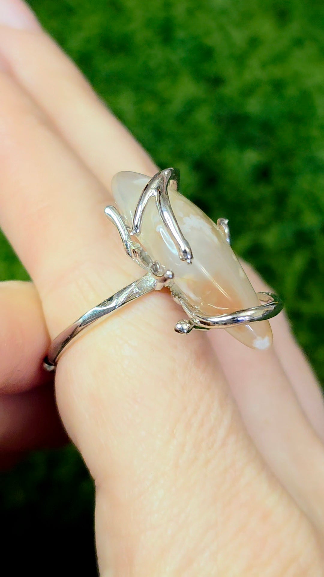 Flower Agate Asymmetrical Ring
