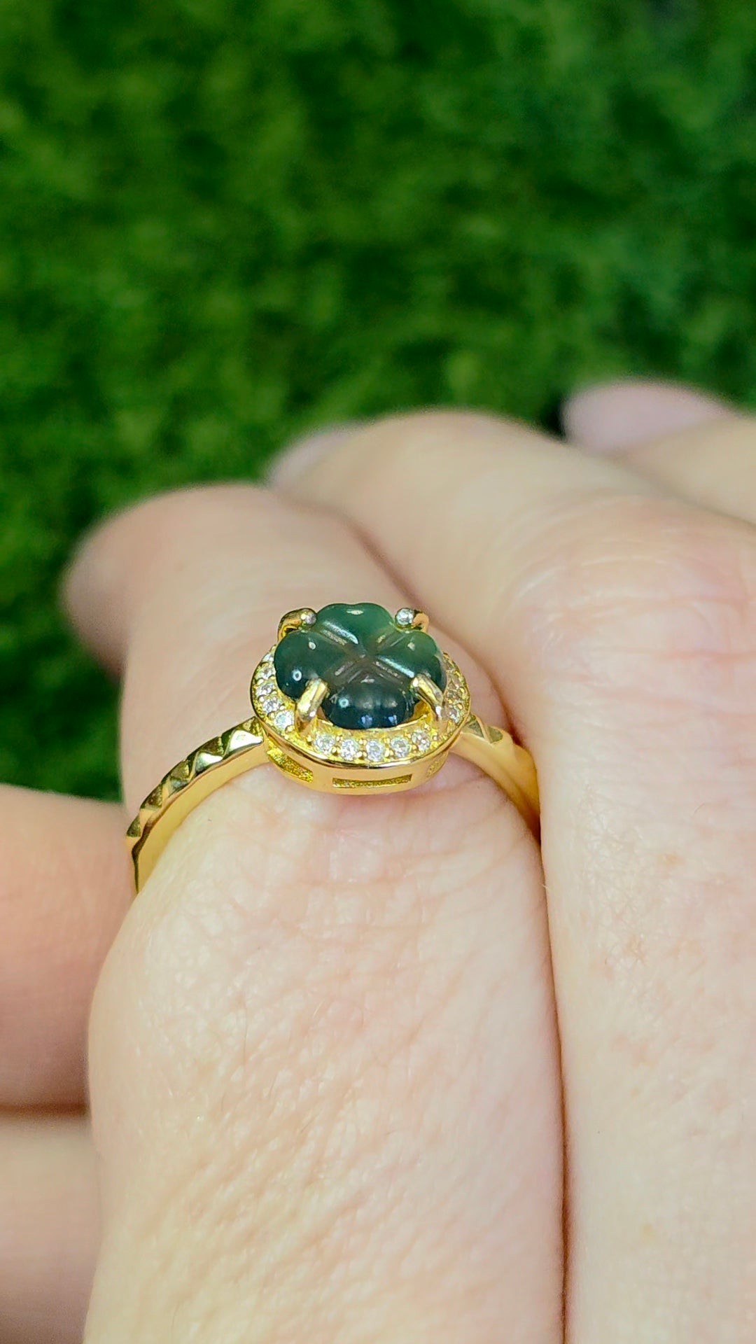 Blue Water Jadeite Clover Ring E