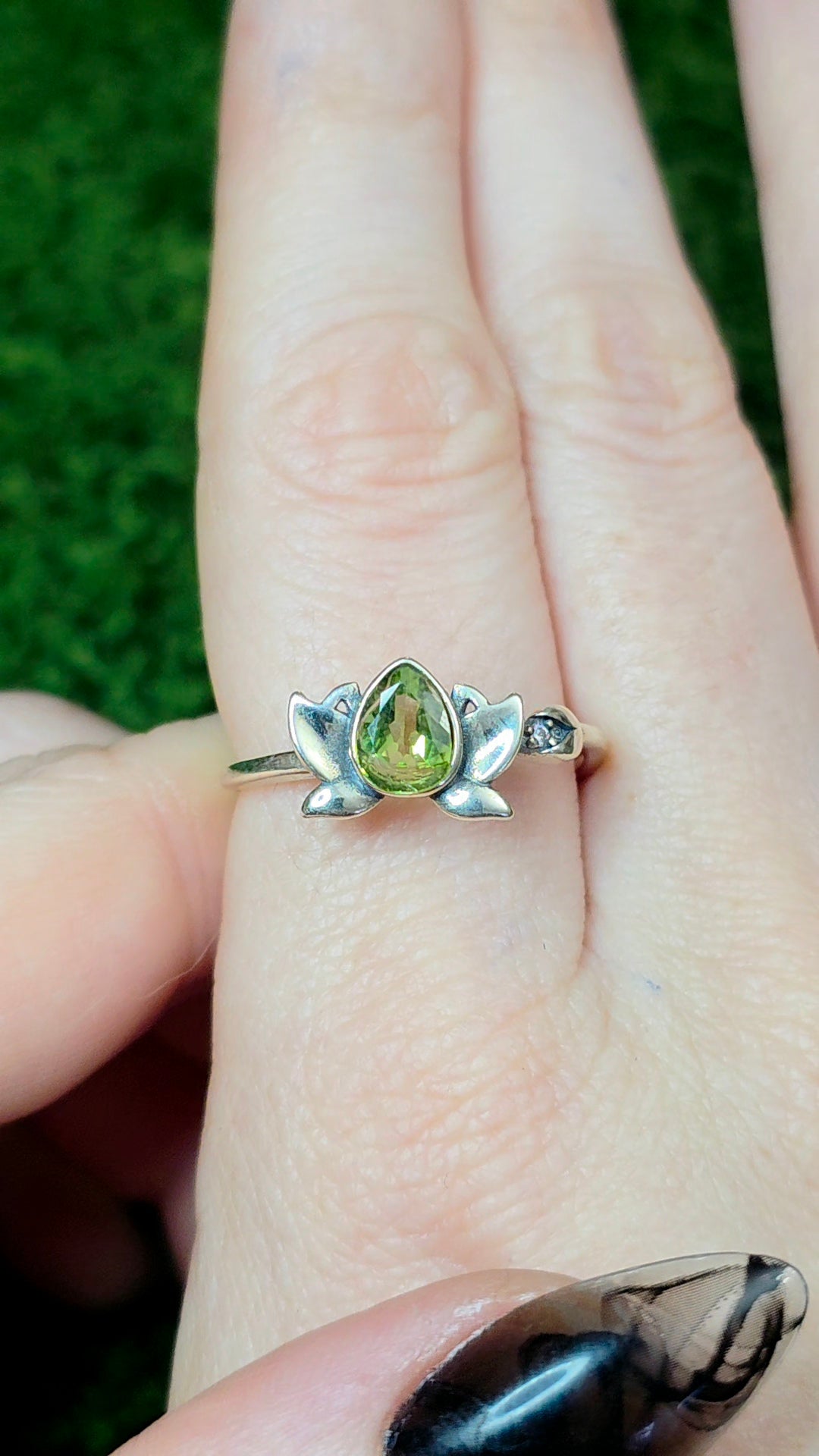 Peridot Lotus Ring