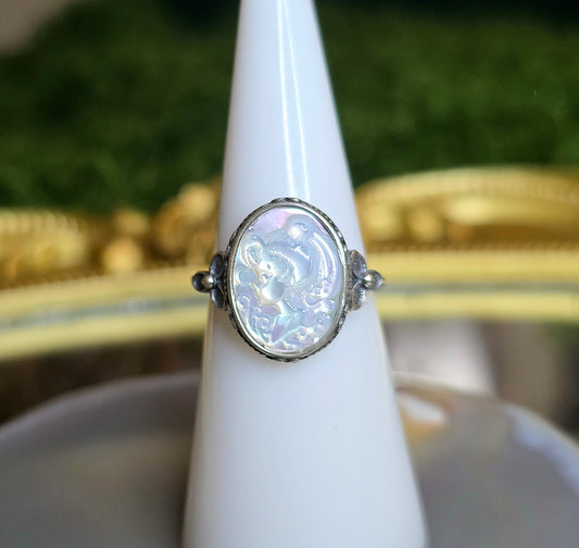 White Shell Moon Princess Cameo Ring