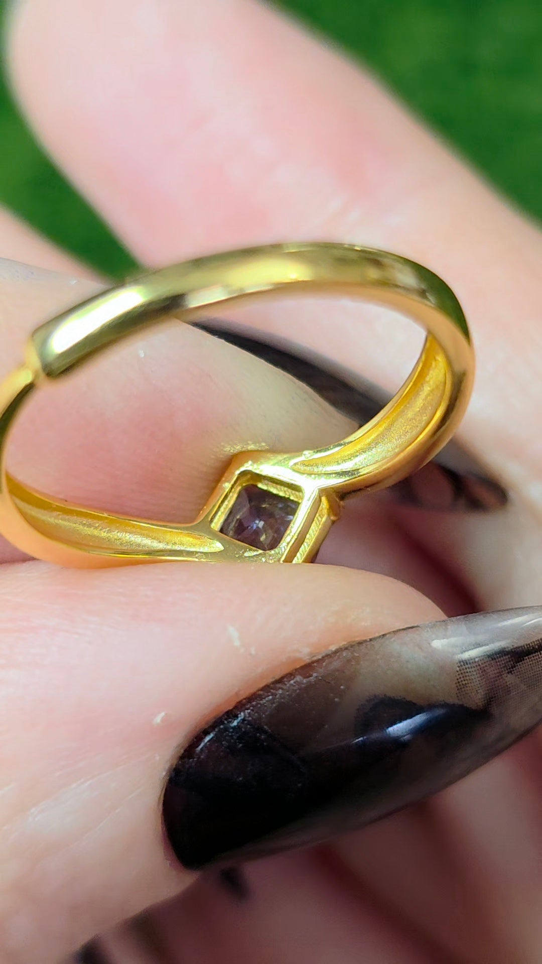 Tanzanite Golden Ring B