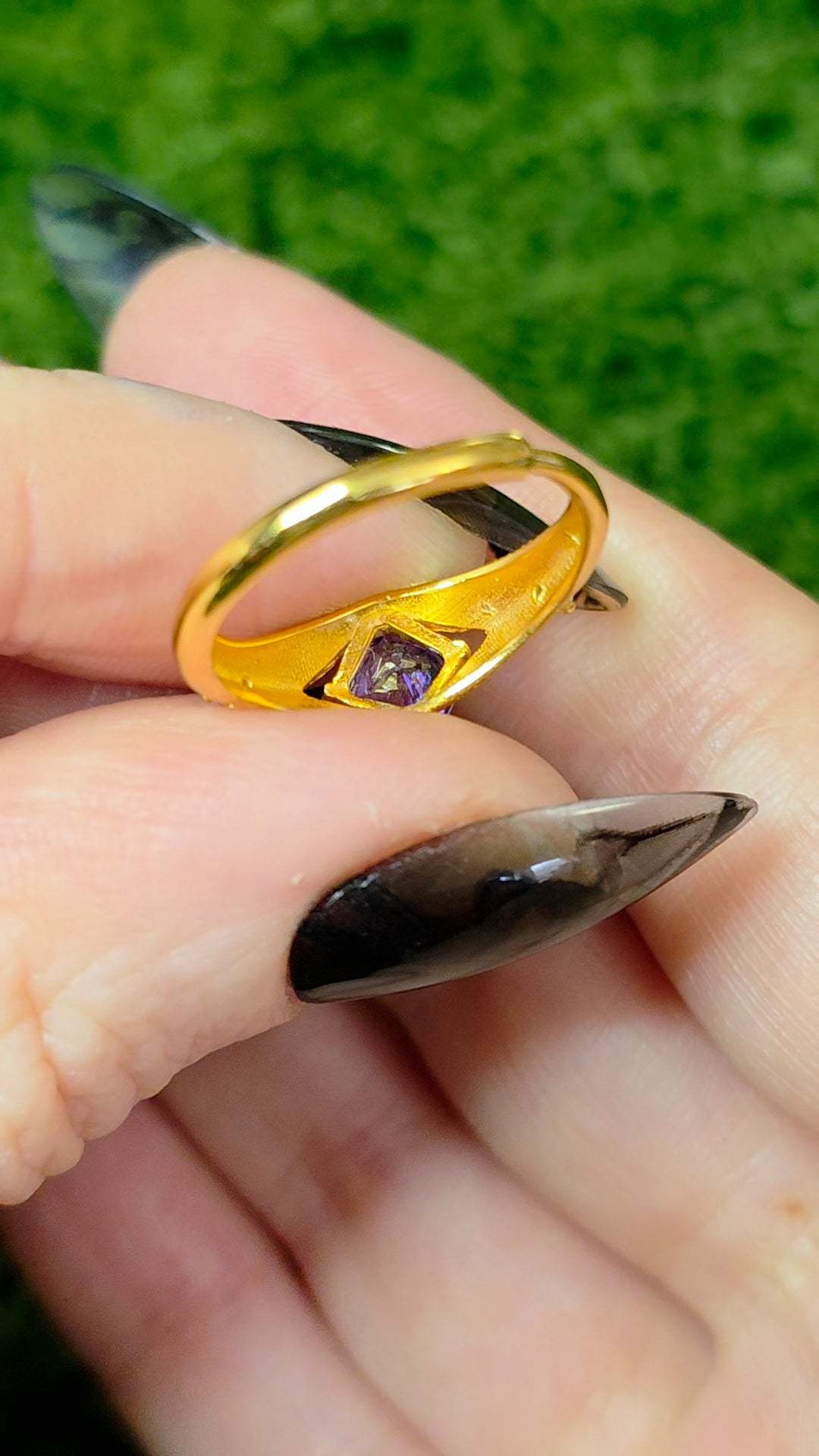 Tanzanite Golden Ring C
