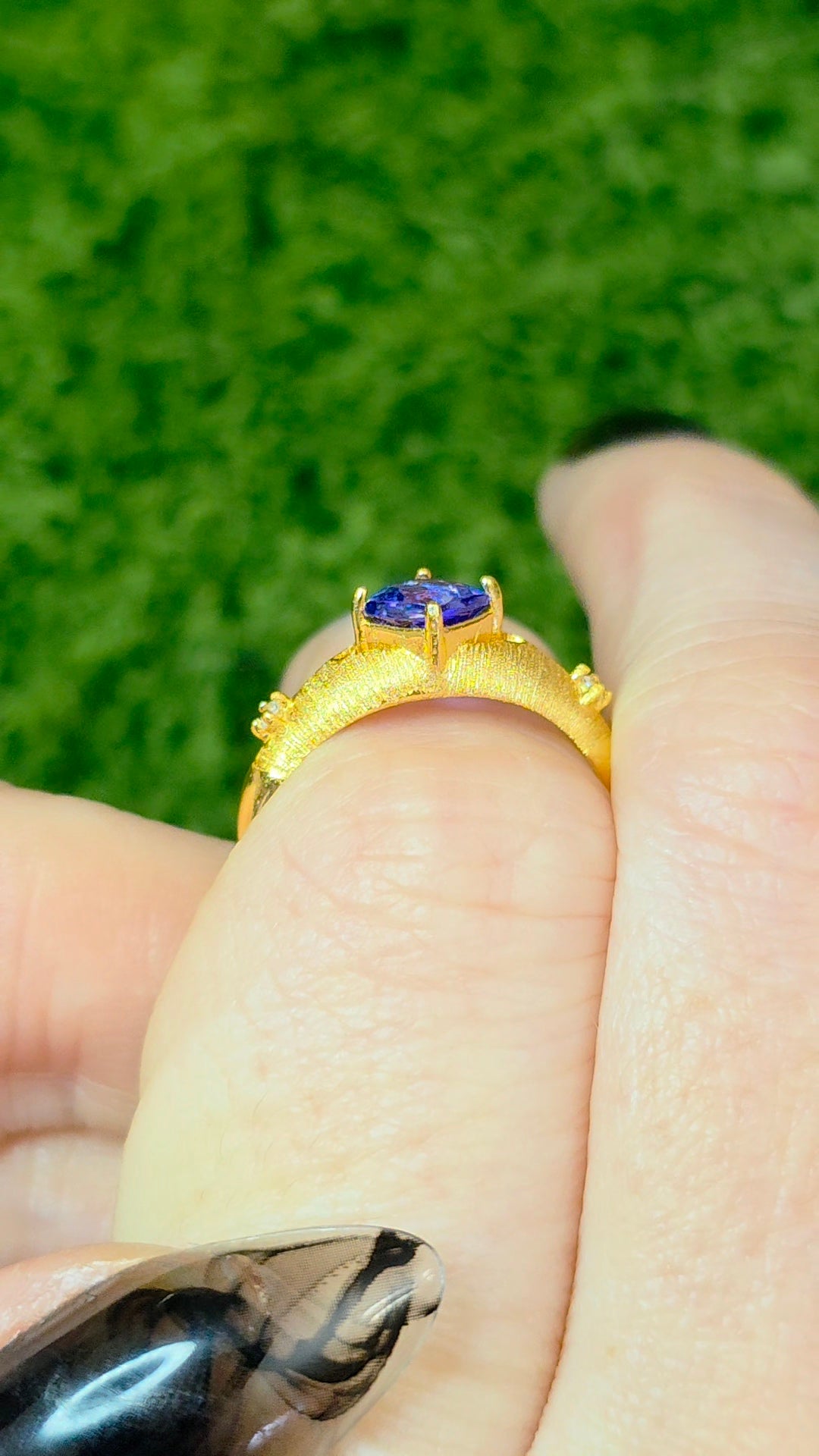 Tanzanite Golden Ring C