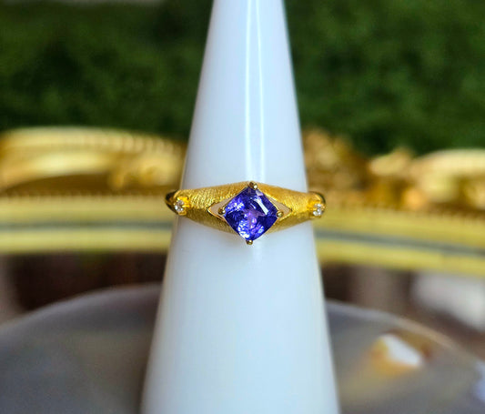 Tanzanite Golden Ring C