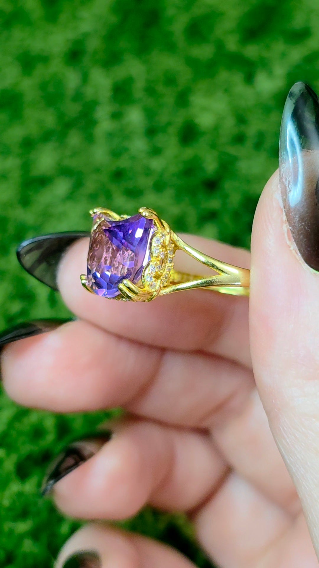 Amethyst Cat Ring A
