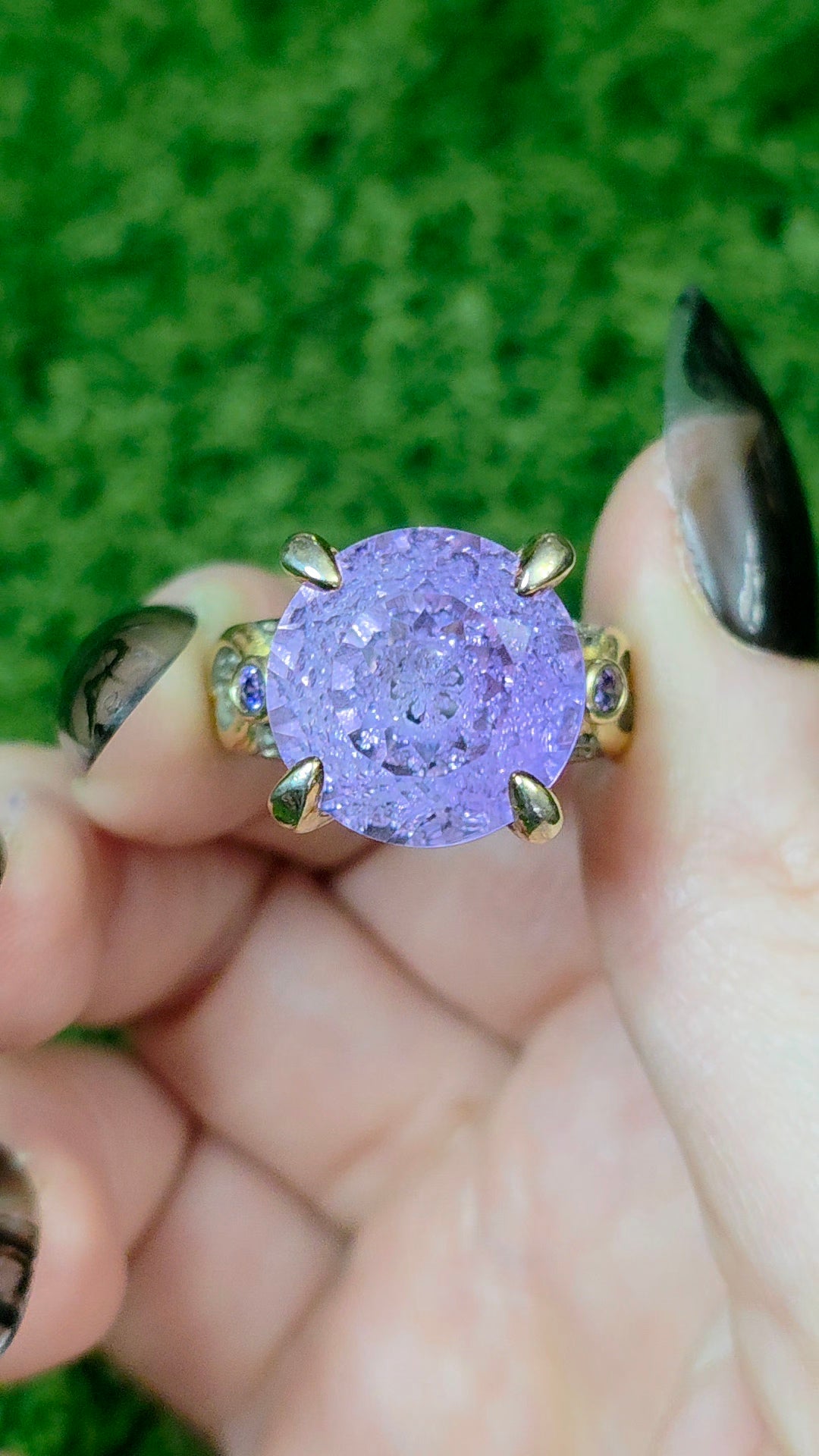 Light Amethyst Fantasy Cut Ring