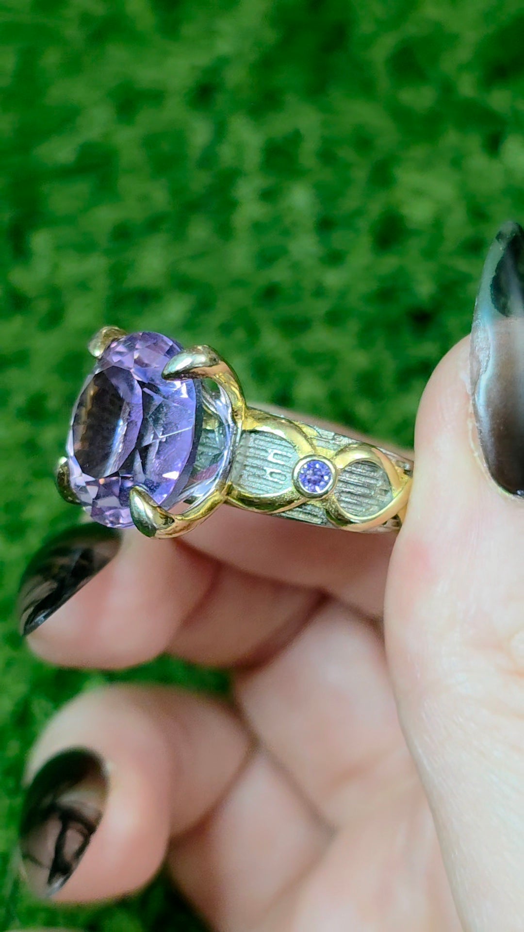Light Amethyst Fantasy Cut Ring