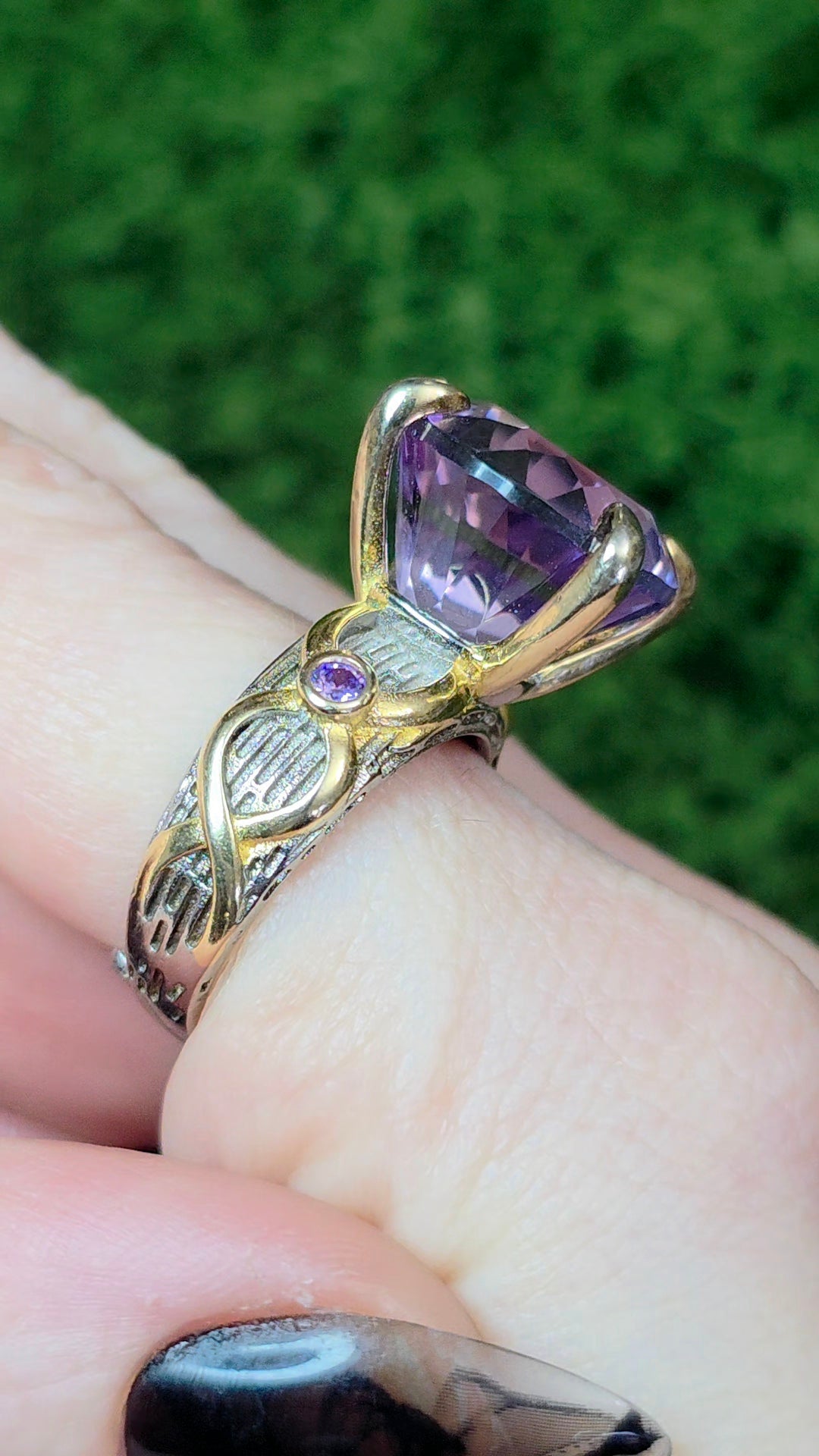 Light Amethyst Fantasy Cut Ring