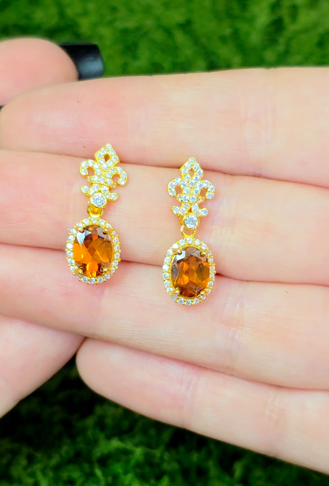 Fanta Garnet Fleur De Lis Earrings