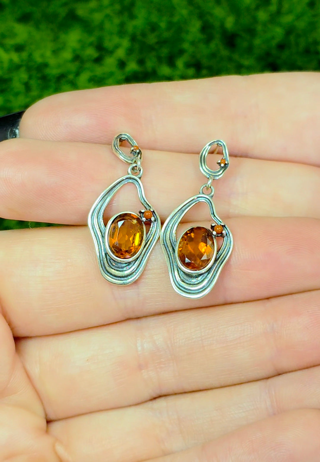 Fanta Garnet Asymmetrical Earrings